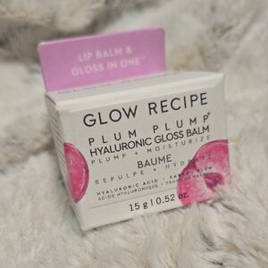 Glow Recipe Plum Plump Gloss Balm - Vibrant Pink